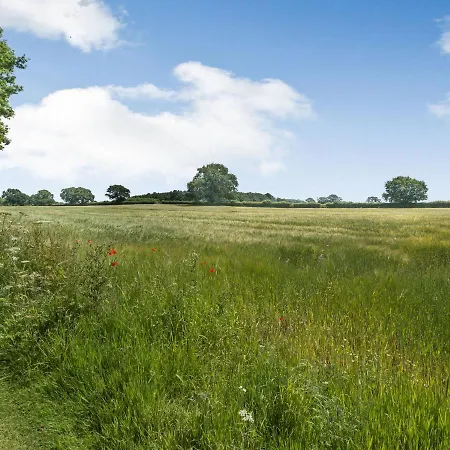 Sunbeck Gatehouse *